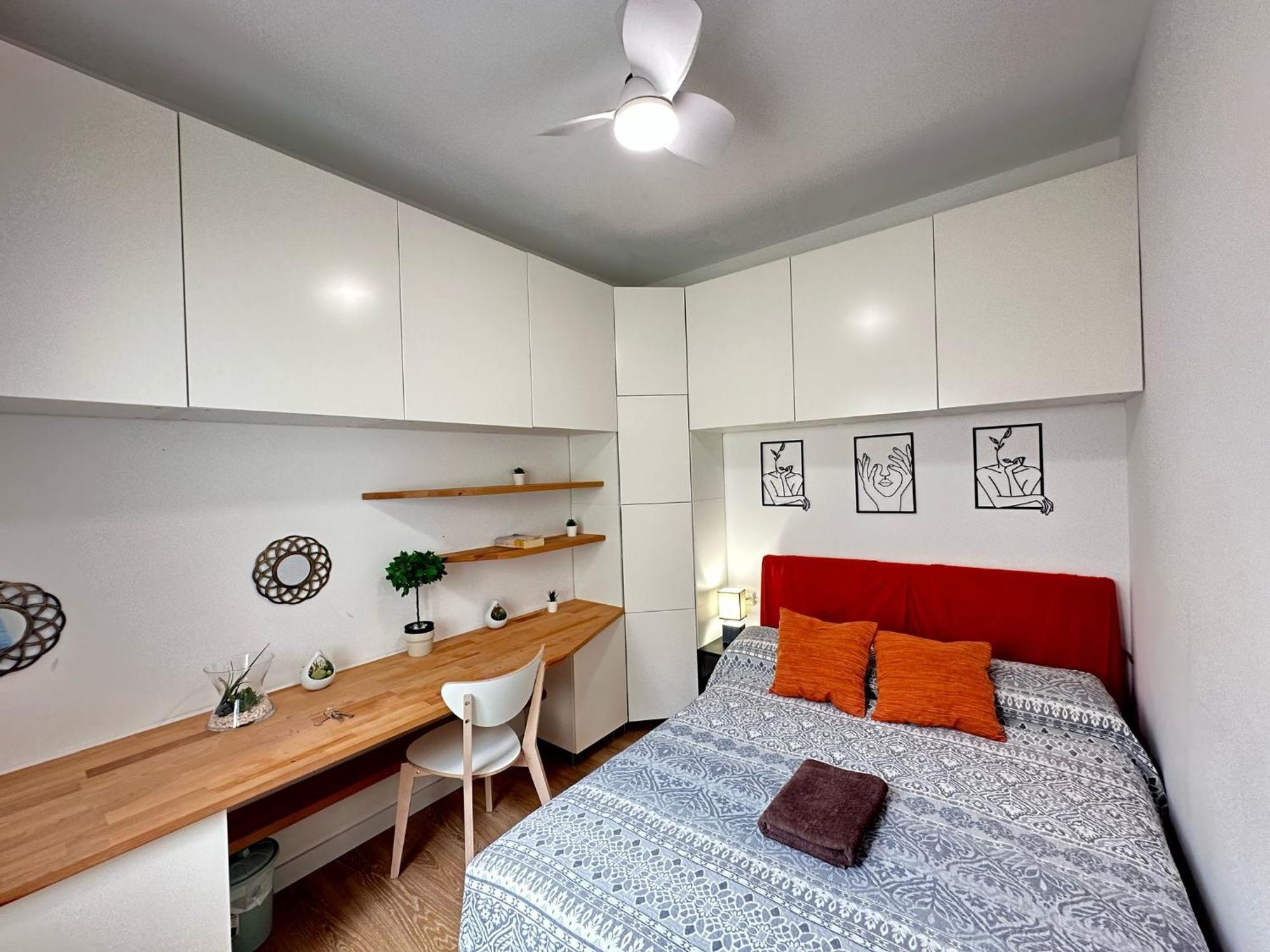 Bed & Breakfast Parrales *